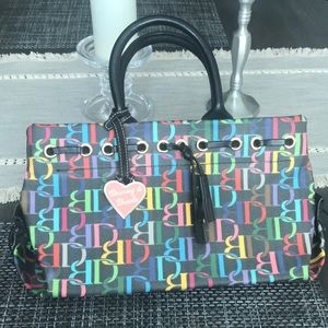 Dooney & Bourke purse